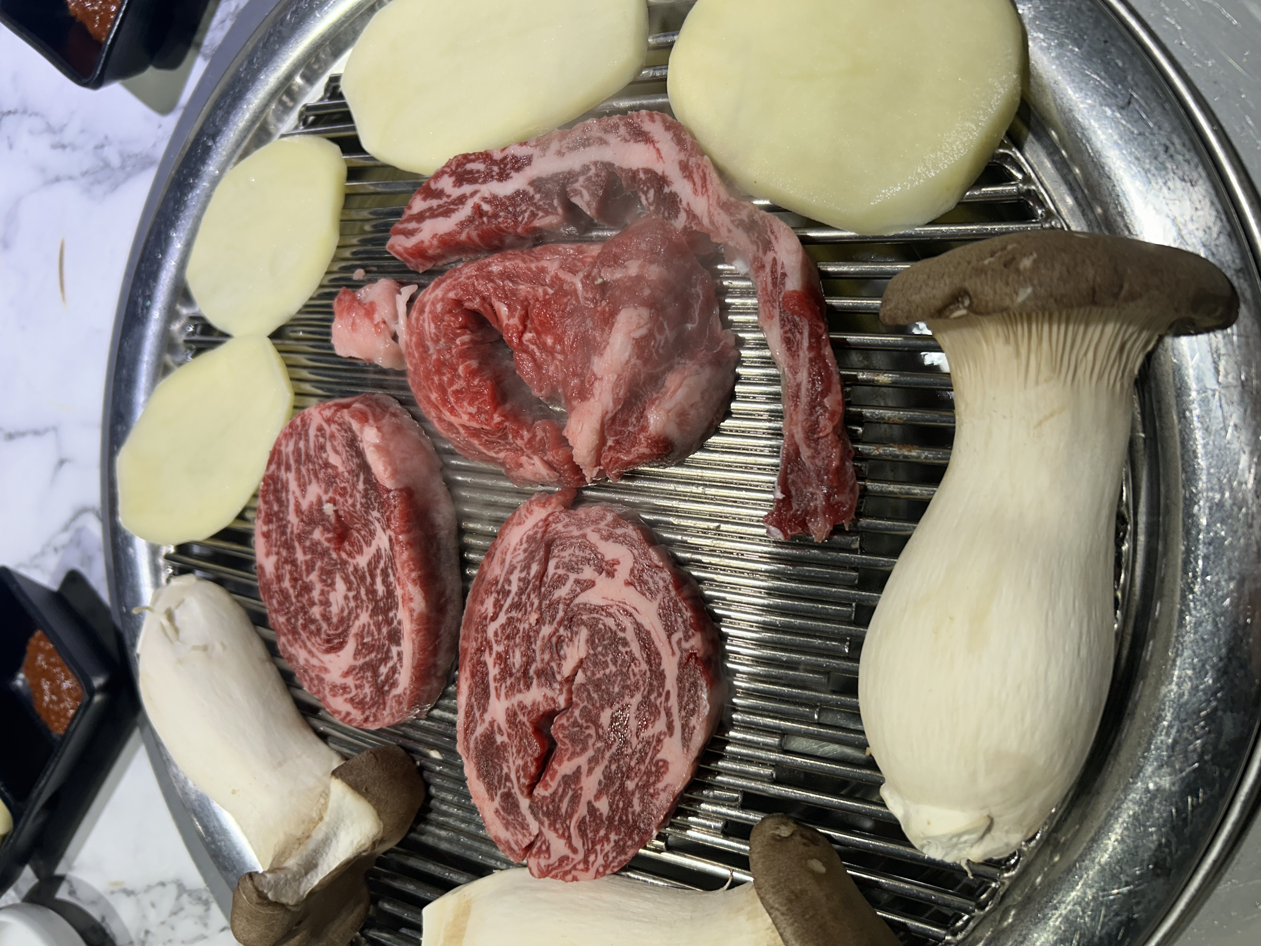 맛점들하십소소소소